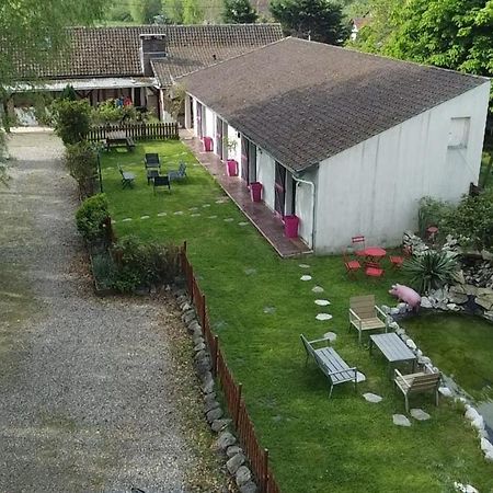 Bed and Breakfast Les Garennes Favières Exterior foto