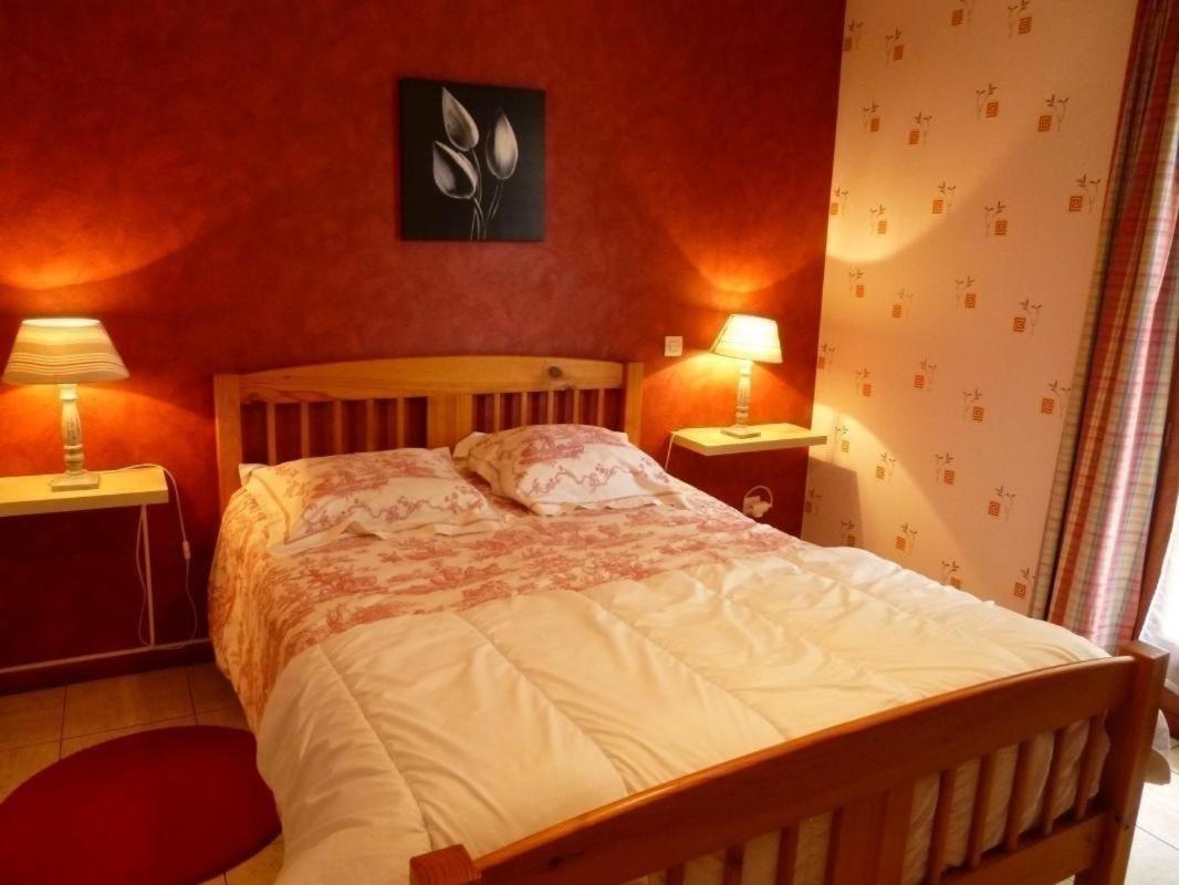 Bed and Breakfast Les Garennes Favières Exterior foto